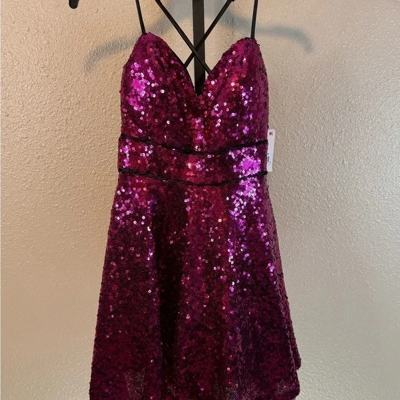 Crystal Doll Magenta & Black Sequined Mini Homecoming Prom Party Dress SIZE 3 JR - Picture 11 of 11